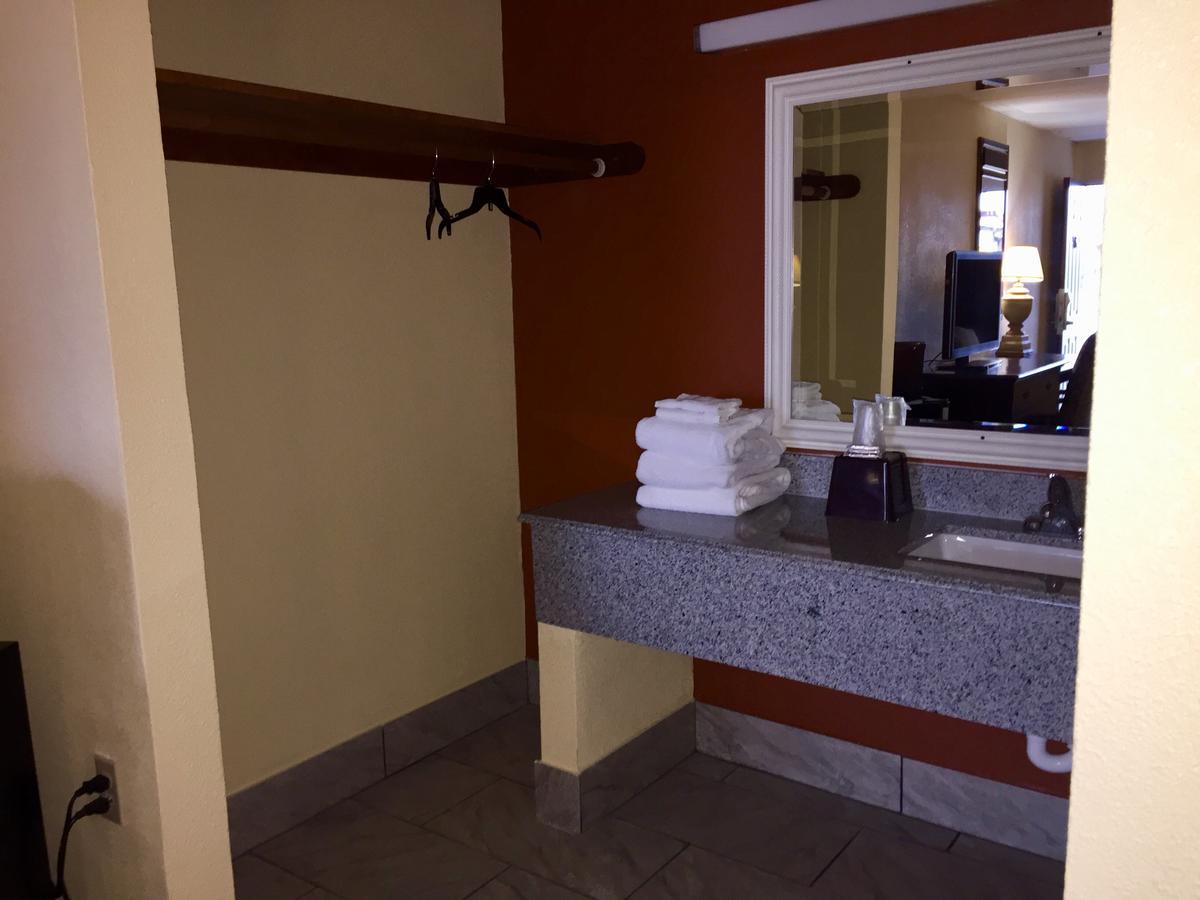 Executive Inn Texarkana Εξωτερικό φωτογραφία