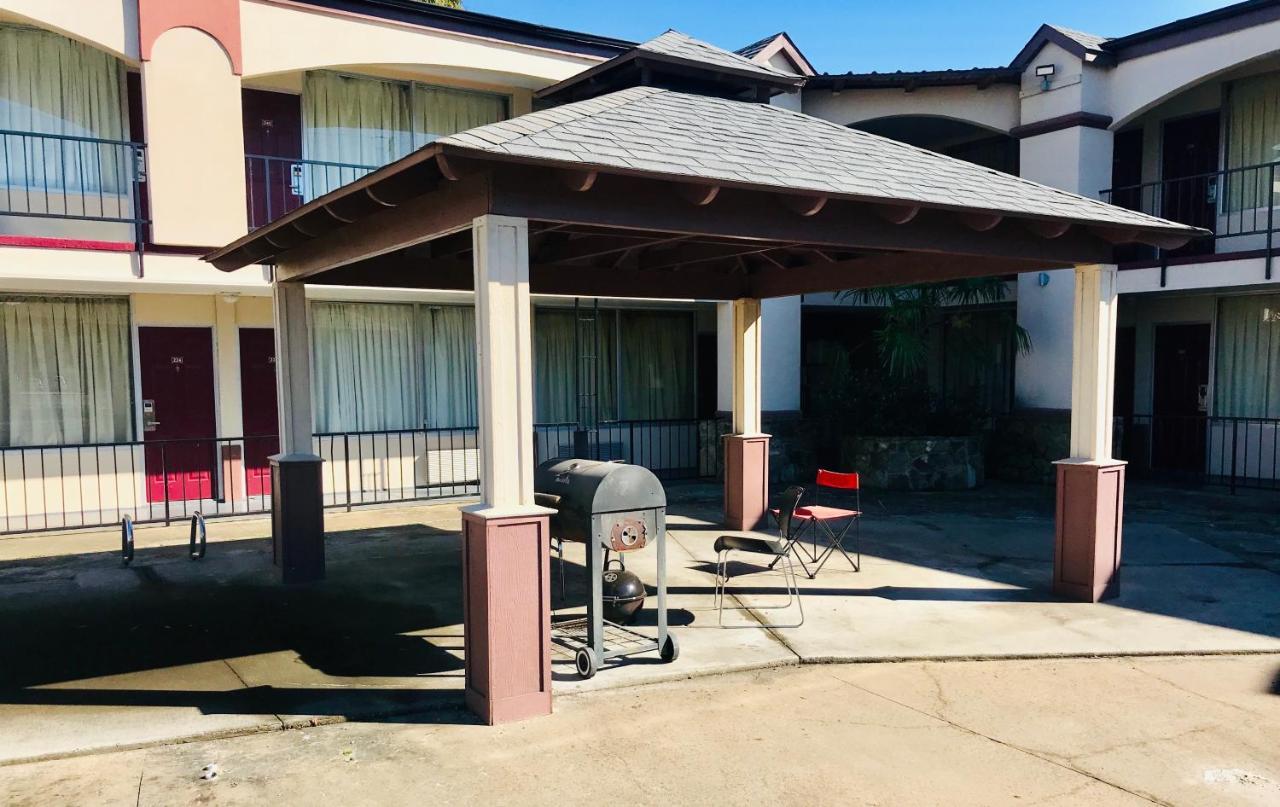 Executive Inn Texarkana Εξωτερικό φωτογραφία