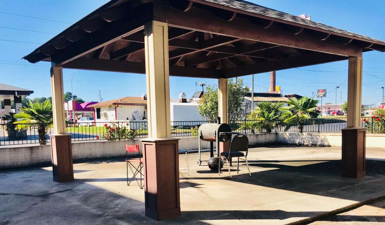 Executive Inn Texarkana Εξωτερικό φωτογραφία